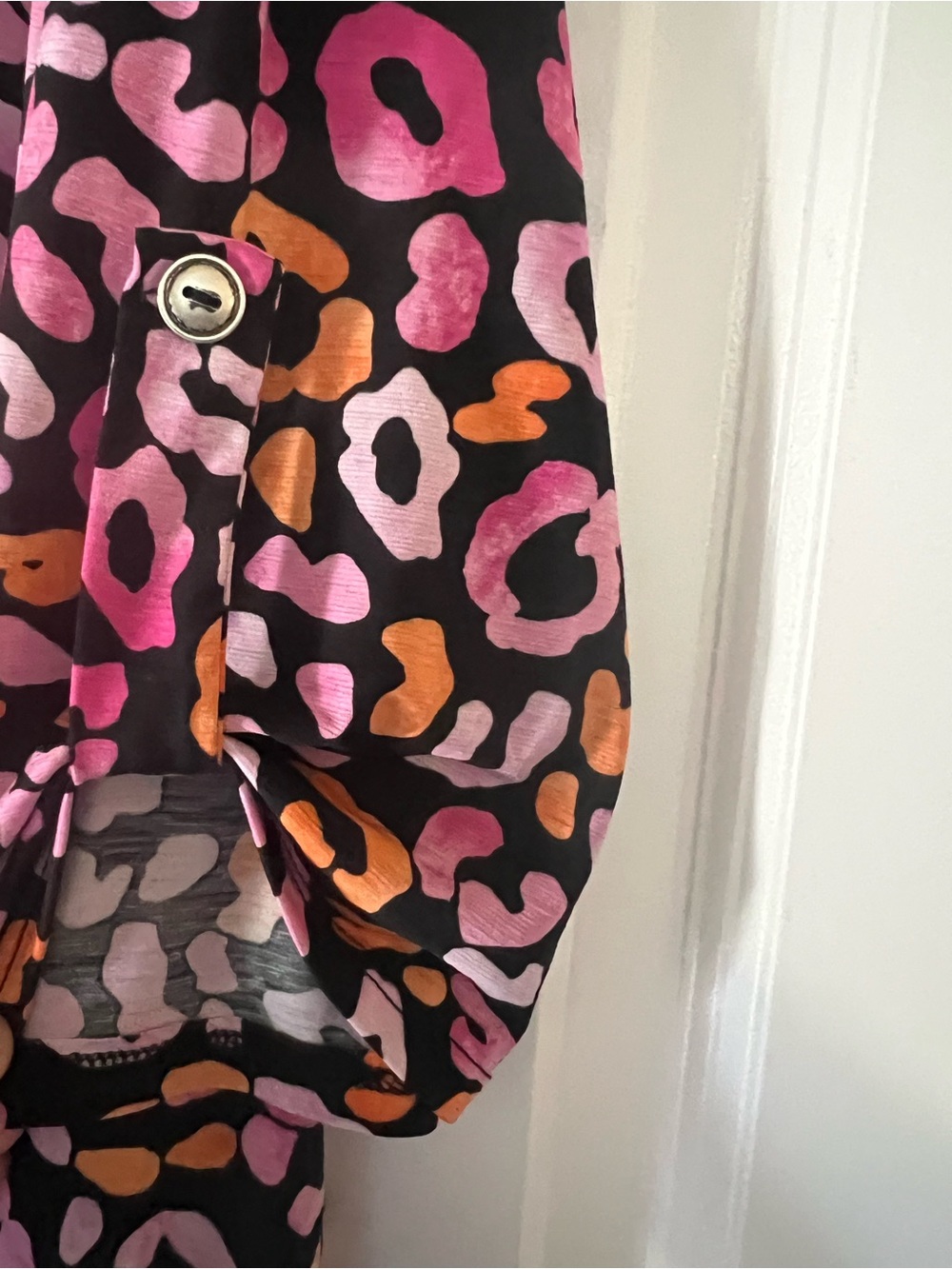 Dear Scarlett Leopard-Print V-Neck Tunic with Pink & Orange Spots - Picture 3 of 4